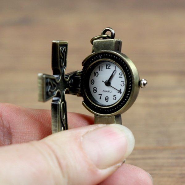 Taschenuhr, keltisches Kreuz